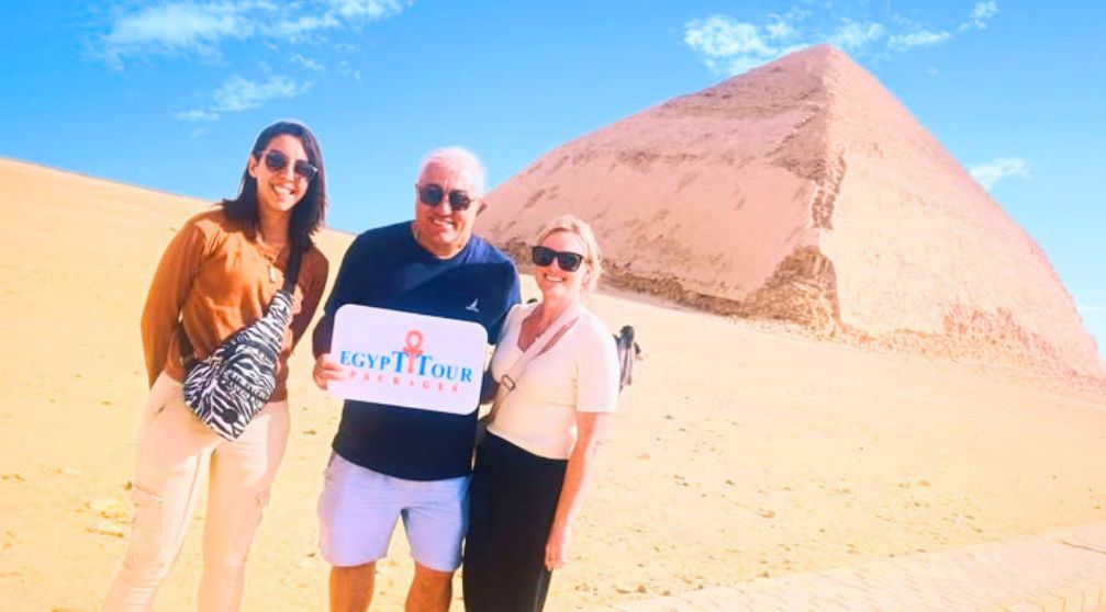 Tour to Giza Pyramids and the Museum of Egyptian Civilization from Alexandria Port